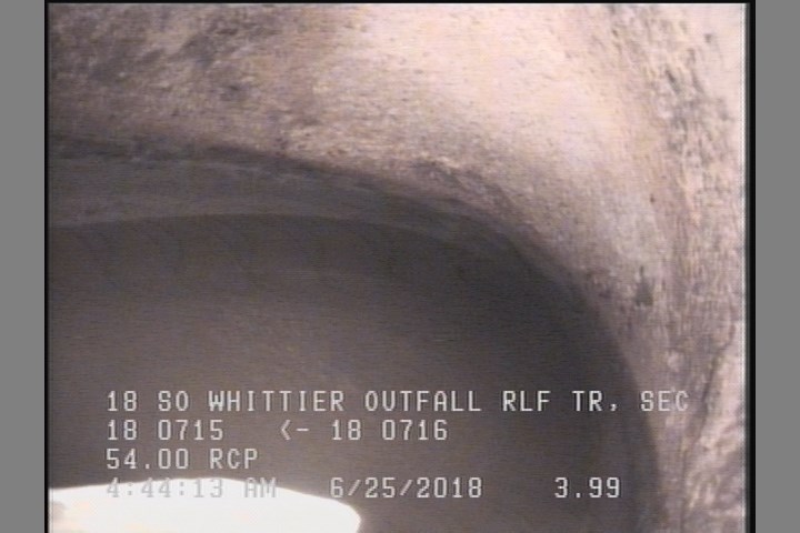 Deposits Attached Grease, 5 %of cross sectional area, from 02 to 10 o'clock, , within 8 inches of joint: YES