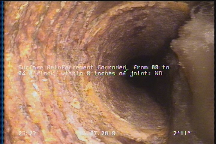 Surface Reinforcement Corroded, from 08 to 04 o'clock, within 8 inches of joint: NO