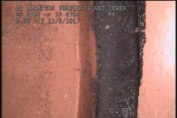 Tap Factory Made, at 02 o'clock, -, within 8 inches of joint: YES, 6" - Active