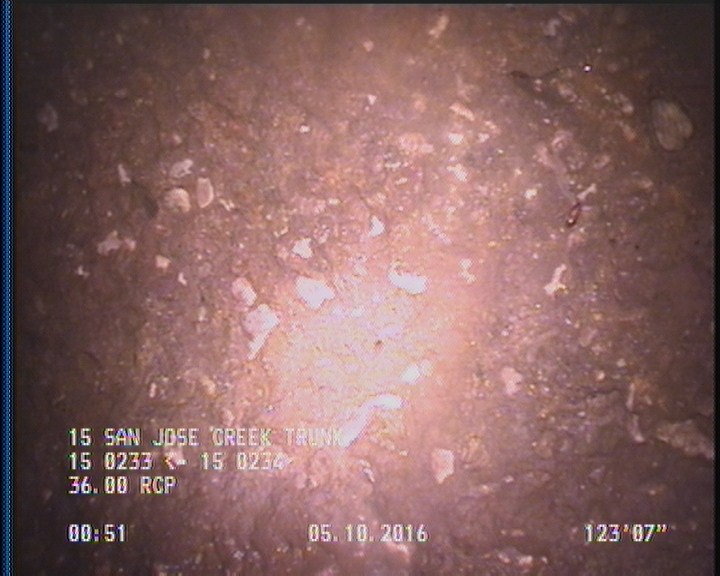 Surface Aggregate Visible, from 08 to 04 o'clock, within 8 inches of joint: YES, Start