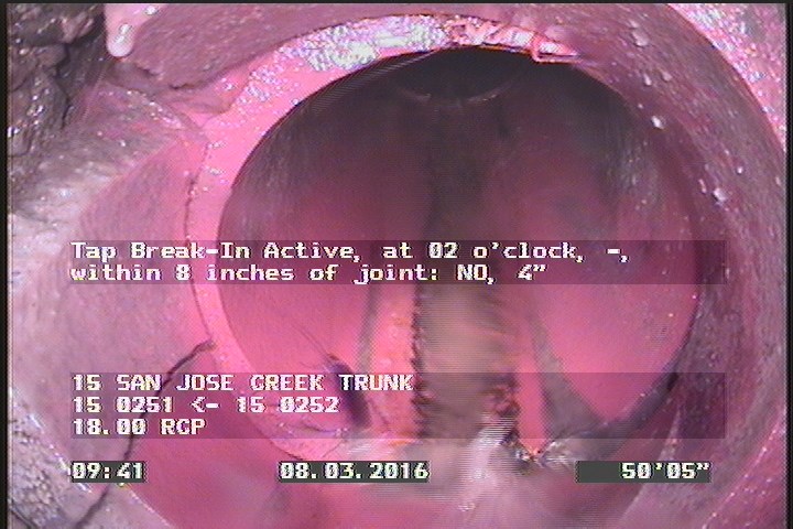 Tap Break-In Active, at 02 o'clock, -, within 8 inches of joint: NO, 4"