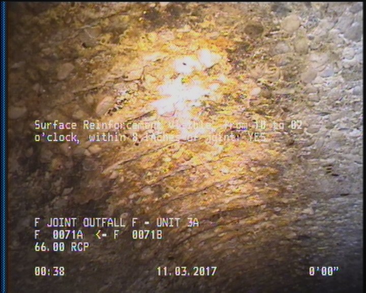 Surface Reinforcement Visible, from 10 to 02 o'clock, within 8 inches of joint: YES