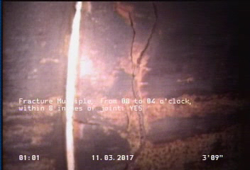 Fracture Multiple, from 08 to 04 o'clock, within 8 inches of joint: YES