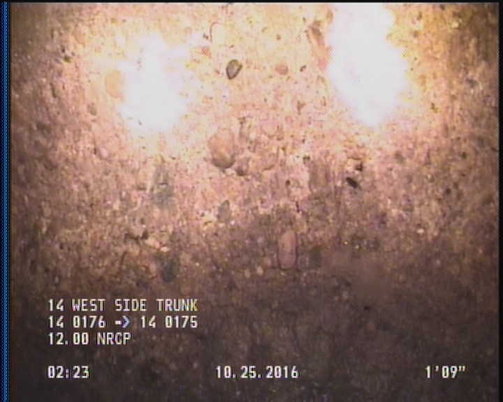 Surface Aggregate Projecting, from 09 to 03 o'clock, within 8 inches of joint: YES, Start
