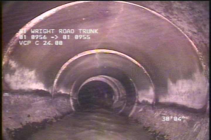 General Photograph - 12:00 SLIGHT FRACTURE