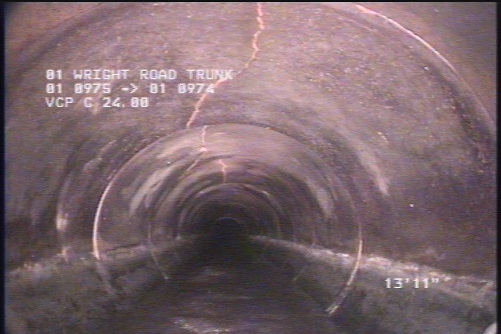 General Photograph - 12:00 SLIGHT FRACTURE
