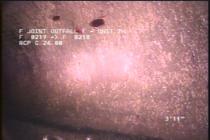 Surface Spalling, from 08 to 04 o'clock, within 8 inches of joint: YES, Start - BLISTERING CONCRETE
