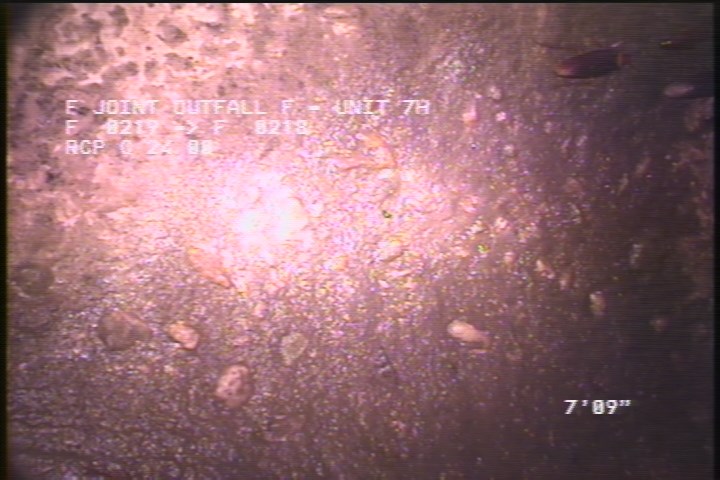 Surface Aggregate Visible, from 08 to 04 o'clock, within 8 inches of joint: YES, Start - SEVERE AGG SPORATIC
