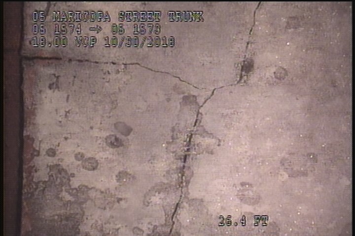 Fracture Multiple, from 09 to 03 o'clock, within 8 inches of joint: YES - SL