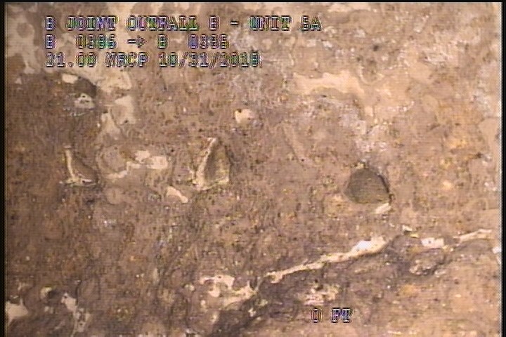 Surface Aggregate Visible, from 08 to 04 o'clock, within 8 inches of joint: YES, Start - SEVERE AGG SPORATIC