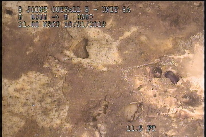 Surface Aggregate Visible, from 08 to 04 o'clock, within 8 inches of joint: YES, Start - SEVERE AGG SPORATIC