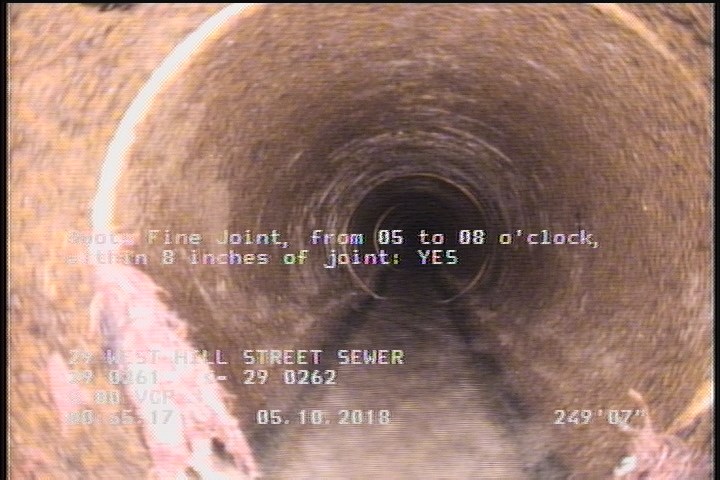 Roots Fine Joint, from 05 to 08 o'clock, within 8 inches of joint: YES
