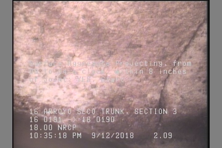 Surface Aggregate Projecting, from 08 to 04 o'clock, within 8 inches of joint: YES, Start
