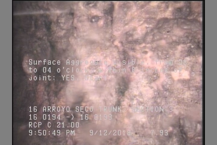 Surface Aggregate Visible, from 08 to 04 o'clock, within 8 inches of joint: YES, Start