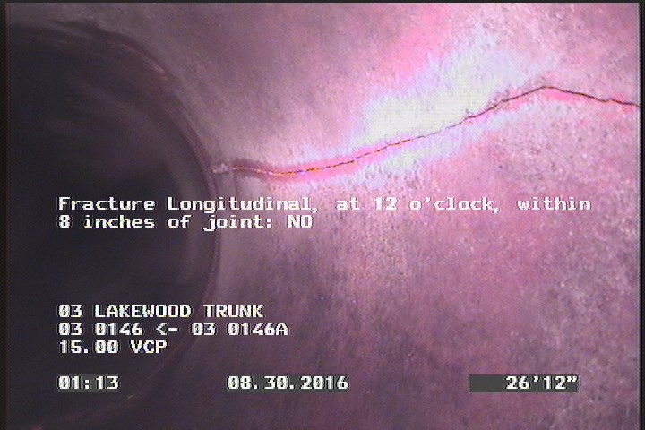 Fracture Longitudinal, at 12 o'clock, within 8 inches of joint: NO, Start
