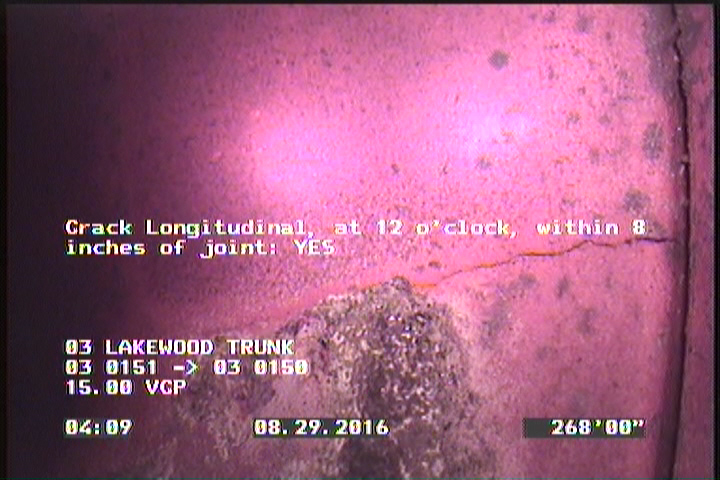 Crack Longitudinal, at 12 o'clock, within 8 inches of joint: YES