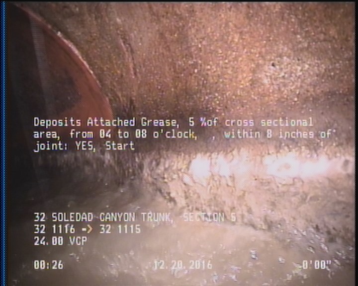 Deposits Attached Grease, 5 %of cross sectional area, from 04 to 08 o'clock, , within 8 inches of joint: YES, Start