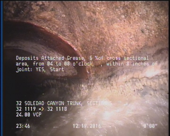 Deposits Attached Grease, 5 %of cross sectional area, from 04 to 08 o'clock, , within 8 inches of joint: YES, Start