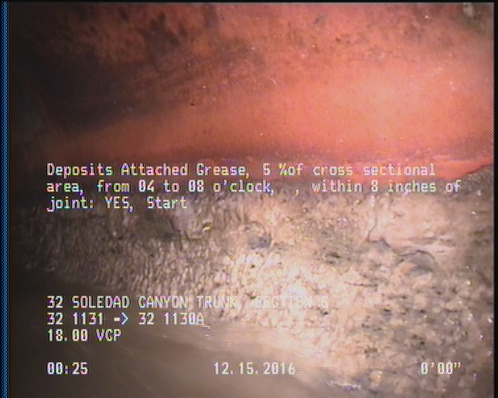 Deposits Attached Grease, 5 %of cross sectional area, from 04 to 08 o'clock, , within 8 inches of joint: YES, Start