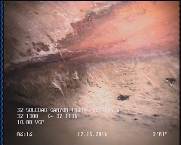 Deposits Attached Grease, 5 %of cross sectional area, from 03 to 09 o'clock, , within 8 inches of joint: YES, Start