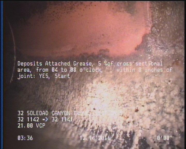 Deposits Attached Grease, 5 %of cross sectional area, from 04 to 08 o'clock, , within 8 inches of joint: YES, Start