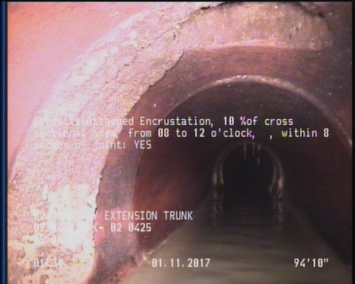 Deposits Attached Encrustation, 10 %of cross sectional area, from 08 to 12 o'clock, , within 8 inches of joint: YES