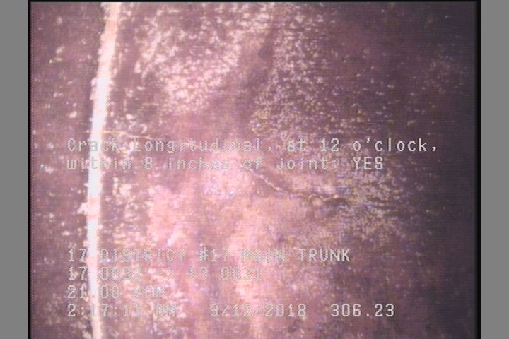 Crack Longitudinal, at 12 o'clock, within 8 inches of joint: YES