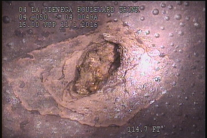 Hole Soil Visible, at 02 o'clock, within 8 inches of joint: YES - 1" X1"