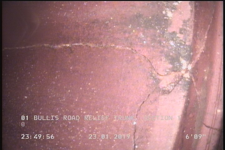 Fracture Multiple, from 09 to 03 o'clock, within 8 inches of joint: YES, Start