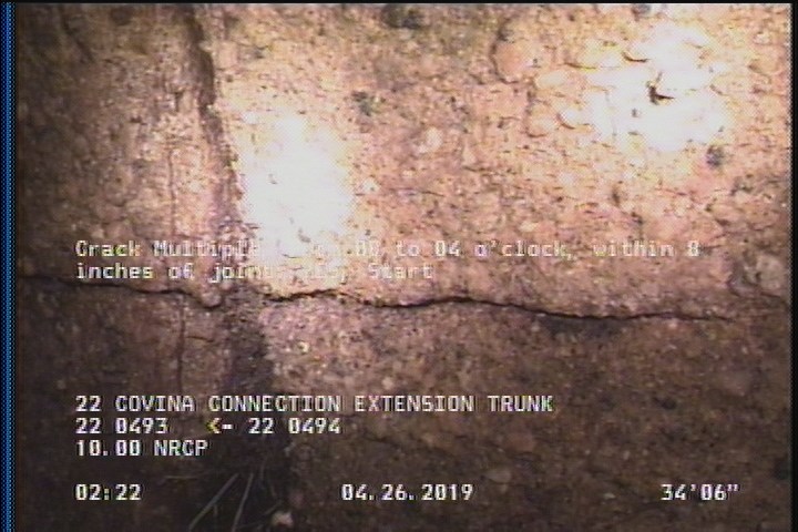 Crack Multiple, from 08 to 04 o'clock, within 8 inches of joint: YES, Start