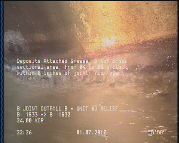 Deposits Attached Grease, 5 %of cross sectional area, from 04 to 08 o'clock, , within 8 inches of joint: YES, Start