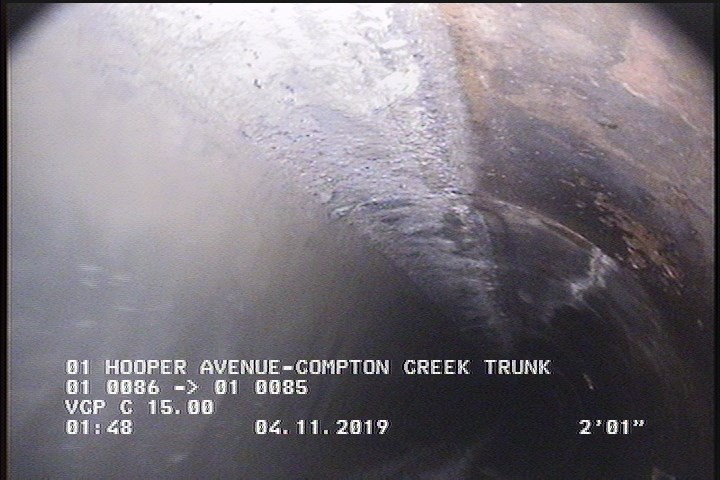 Deposits Attached Grease, 10 %of cross sectional area, from 04 to 08 o'clock, , within 8 inches of joint: YES, Start