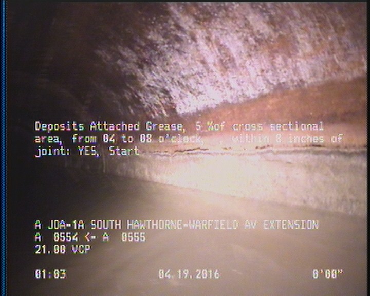 Deposits Attached Grease, 5 %of cross sectional area, from 04 to 08 o'clock, , within 8 inches of joint: YES, Start