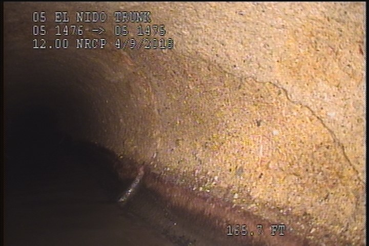 Surface Spalling, from 08 to 04 o'clock, within 8 inches of joint: YES - PEELING CONCRETE