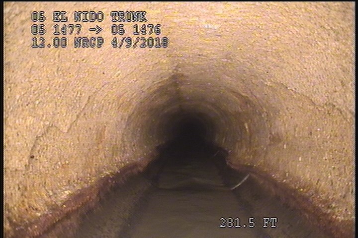 Surface Spalling, from 08 to 04 o'clock, within 8 inches of joint: NO - PEELING CONCRETE