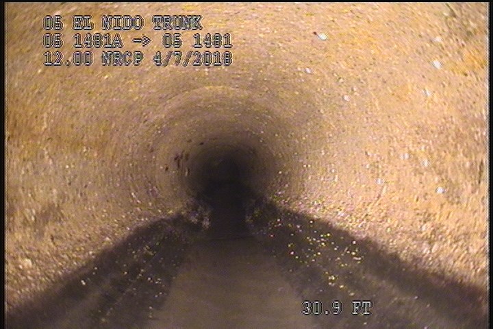 Surface Spalling, from 07 to 05 o'clock, within 8 inches of joint: NO - PEELING CONCRETE