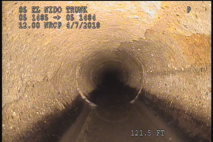 Surface Spalling, from 08 to 04 o'clock, within 8 inches of joint: NO - PEELING CONCRETE
