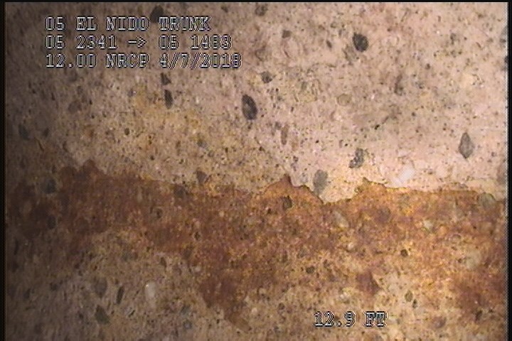 Surface Spalling, from 07 to 05 o'clock, within 8 inches of joint: YES - PEELING CONCRETE SEVERE AGG ATTCHED