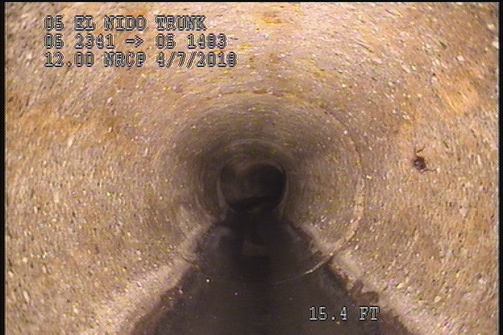 Surface Spalling, from 07 to 05 o'clock, within 8 inches of joint: NO - PEELING CONCRETE