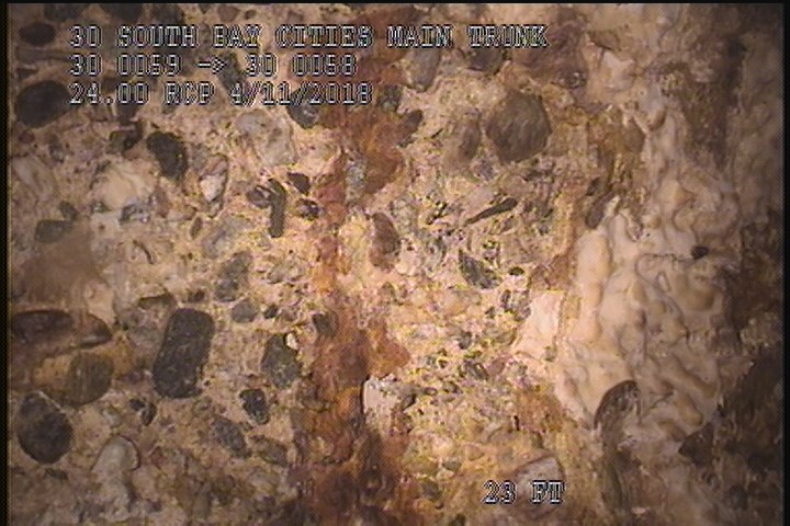 Surface Aggregate Missing, from 08 to 04 o'clock, within 8 inches of joint: NO - SEVERE