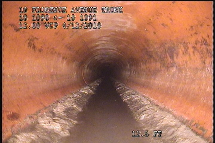 Deposits Attached Grease, 5 %of cross sectional area, from 05 to 07 o'clock, , within 8 inches of joint: YES, Start