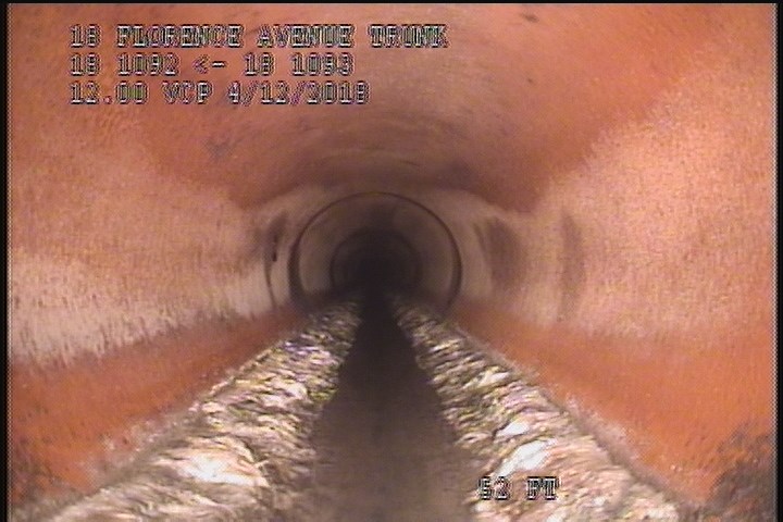 Deposits Attached Grease, 10 %of cross sectional area, from 05 to 07 o'clock, , within 8 inches of joint: YES, Start