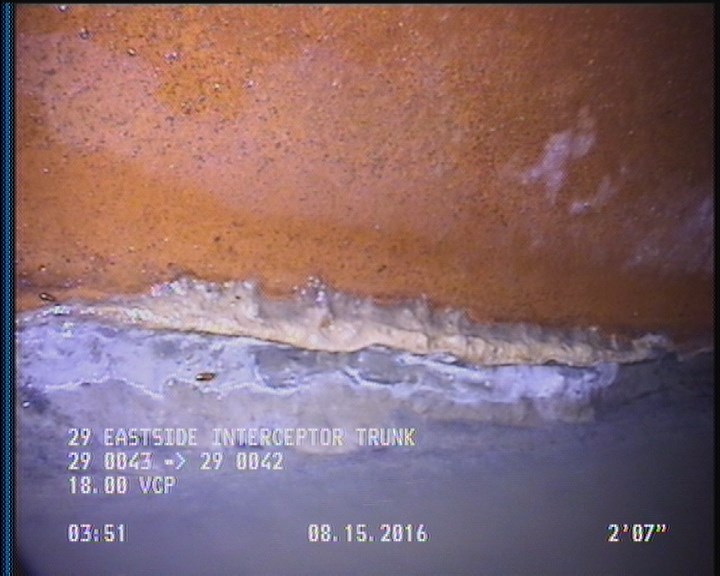 Deposits Attached Grease, 5 %of cross sectional area, from 05 to 07 o'clock, , within 8 inches of joint: YES, Start