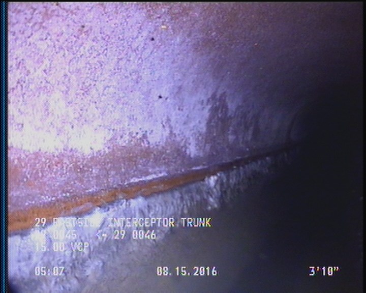 Deposits Attached Grease, 5 %of cross sectional area, from 04 to 08 o'clock, , within 8 inches of joint: YES, Start