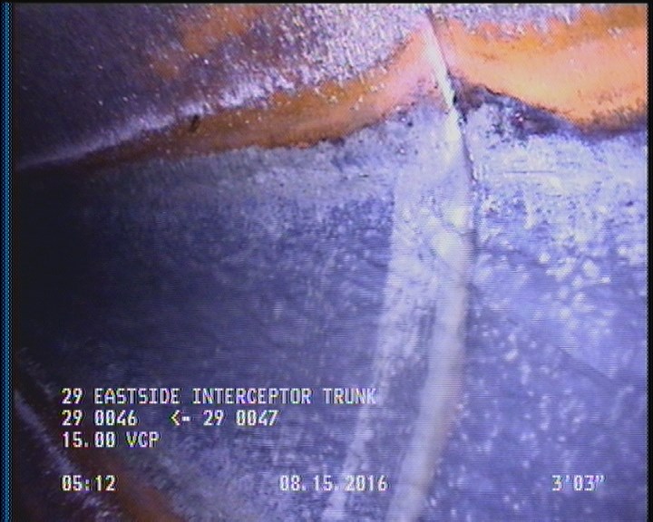 Deposits Attached Grease, 5 %of cross sectional area, from 04 to 08 o'clock, , within 8 inches of joint: YES, Start
