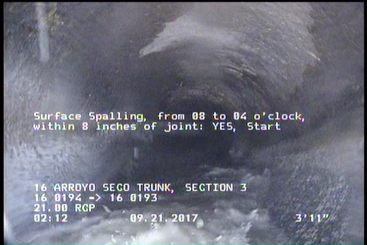 Surface Spalling, from 08 to 04 o'clock, within 8 inches of joint: YES, Start