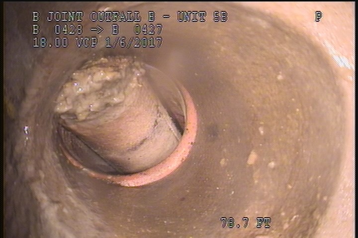 Tap Factory Made Defective, at 10 o'clock, -, within 8 inches of joint: YES, 6" - Open-80% BLOCKAGE